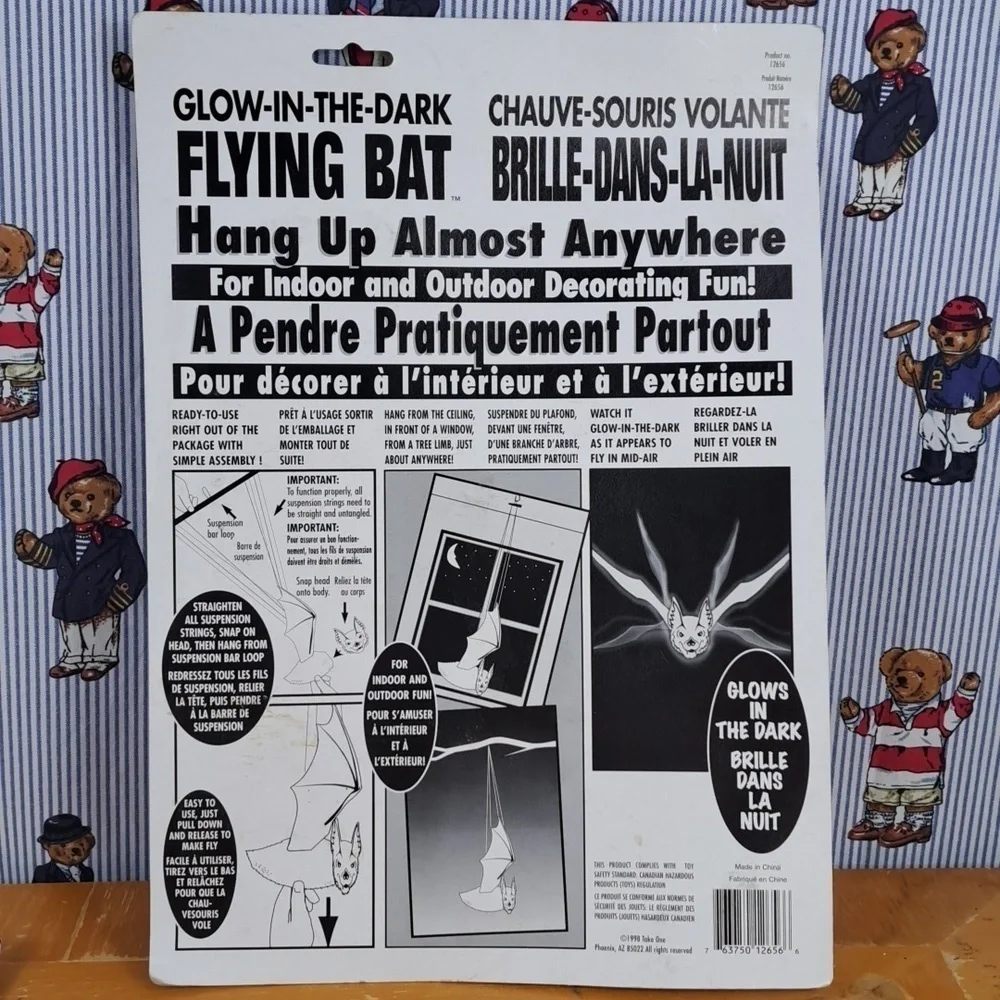 2 Vintage 1998 glow-in-the-dark decorative Halloween indoor outdoor flying bat